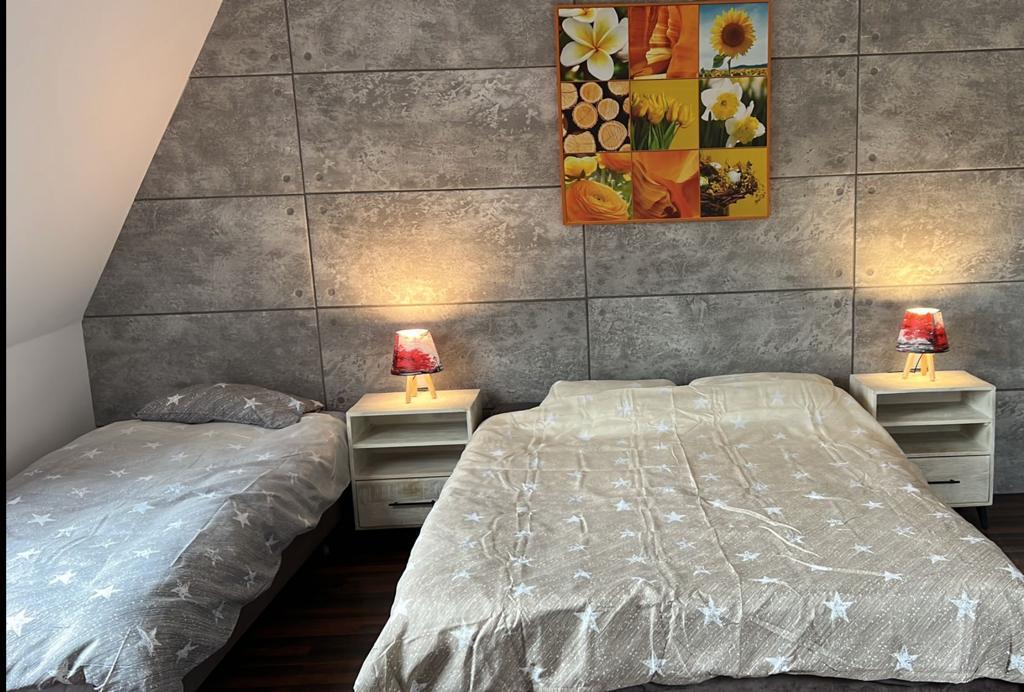PANOU DECORATIV POLISTIREN de imitatie beton 687-201- q-home.ro