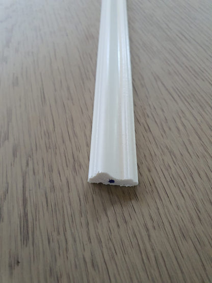 Brau decorativ din Polimer Dur, D 109, ALB, 240 x 2 x 0,8 cm